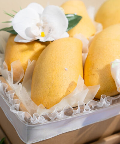 Alternative view of 006-Golden Blessing Nam Dok Mai